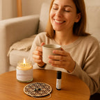 Ma Box Lâcher-Prise – coffret bien-être femme avec roll-on aux huiles essentielles bio, bracelet porte-bonheur et bougie Féminin Sacré pour un moment cocooning et prendre soin de soi.