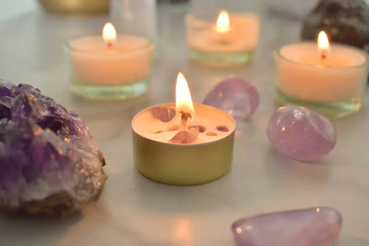 BOUGIE RITUEL CHAUFFE PLAT CRISTAUX AMETHYSTE